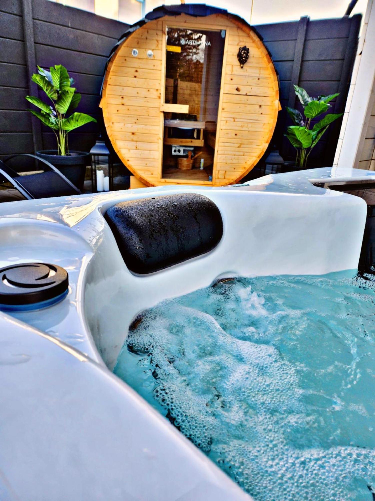 Lions Place Premium Apartments Executive Luxus Penthouse Inklusive Spa Heidenheim an der Brenz Exterior photo