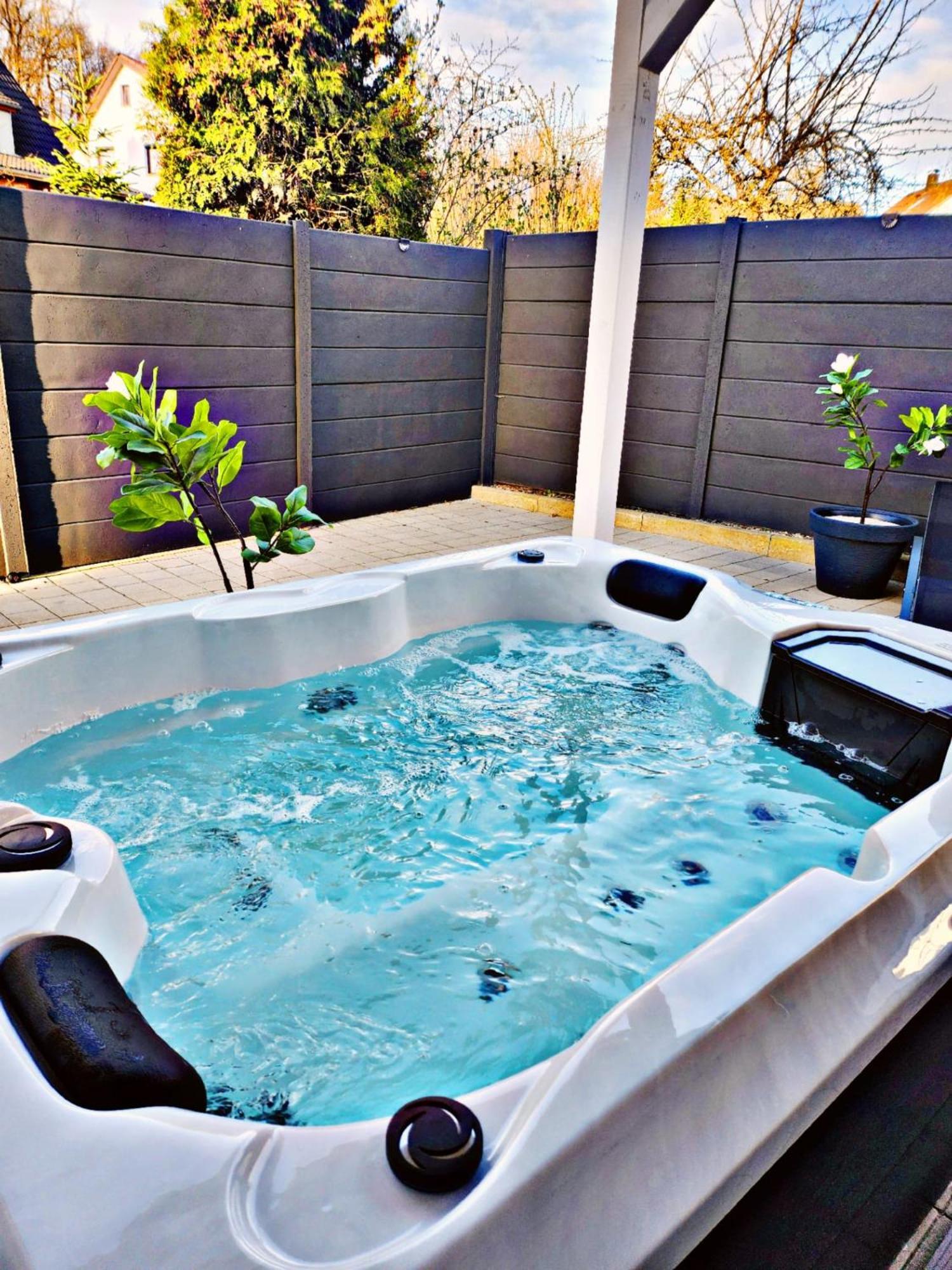 Lions Place Premium Apartments Executive Luxus Penthouse Inklusive Spa Heidenheim an der Brenz Exterior photo