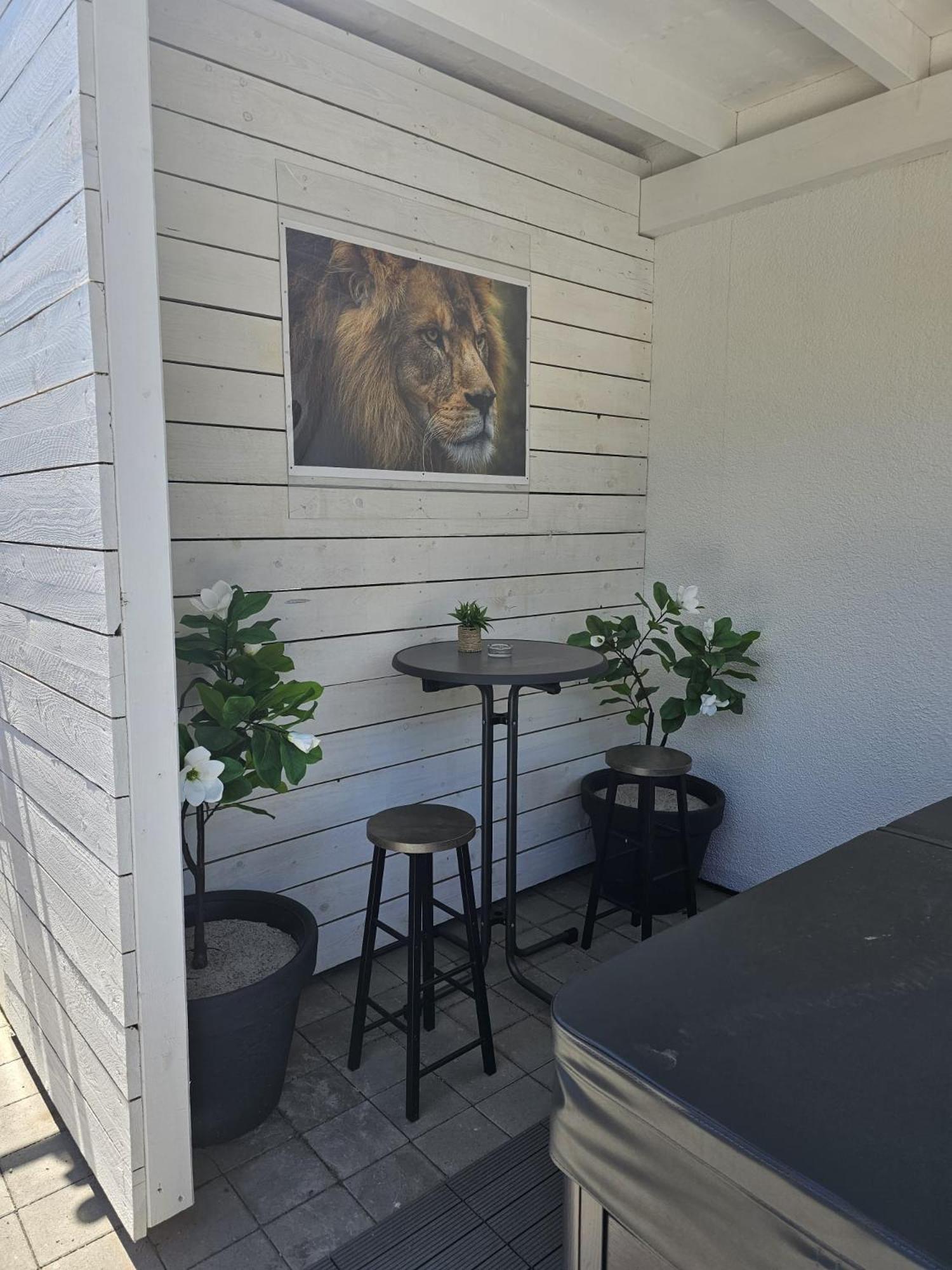 Lions Place Premium Apartments Executive Luxus Penthouse Inklusive Spa Heidenheim an der Brenz Exterior photo
